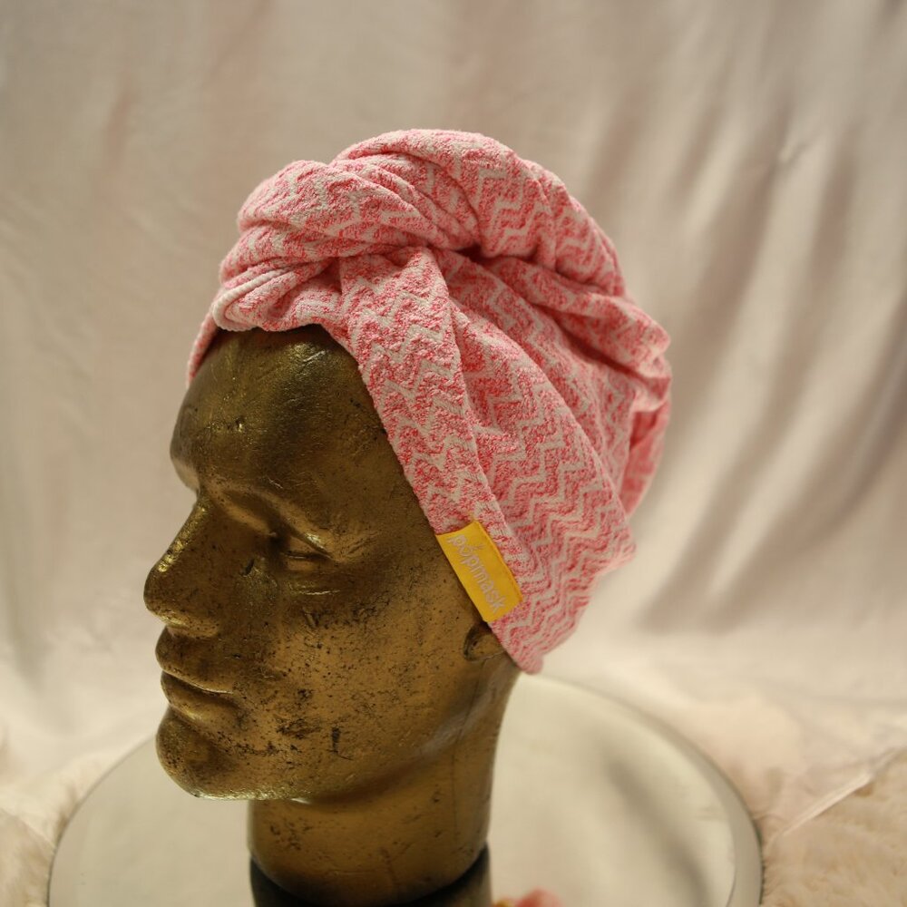 Popmask Pink White Chevron Printed Self Buttoning Hair Drying Towel OS